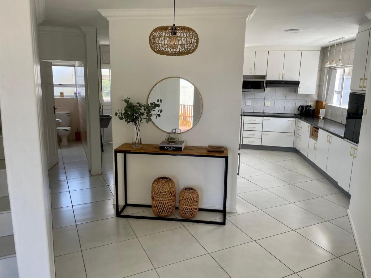 'On Point' Beach House - Jeffreys Bay Kültér fotó