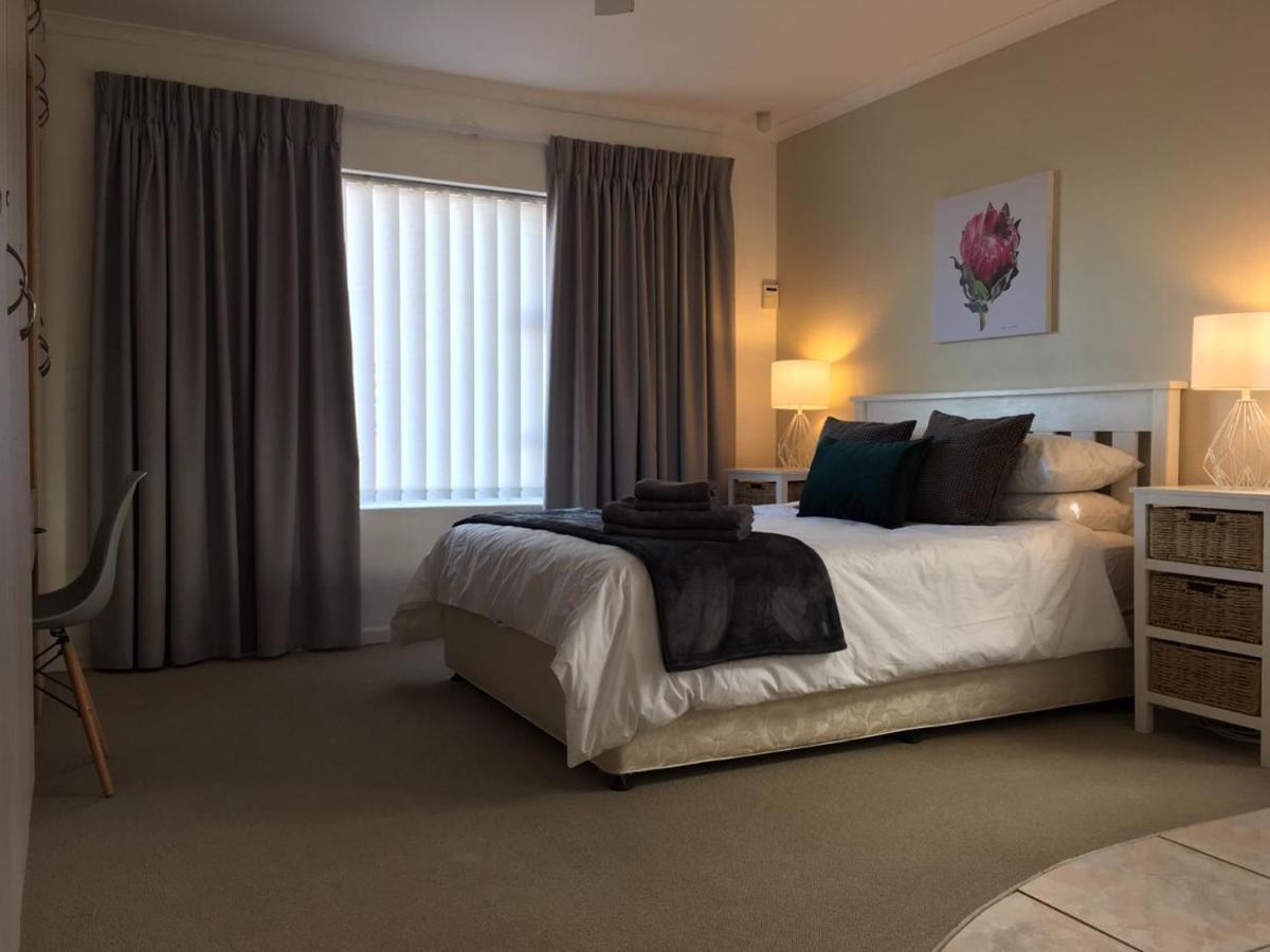 'On Point' Beach House - Jeffreys Bay Kültér fotó